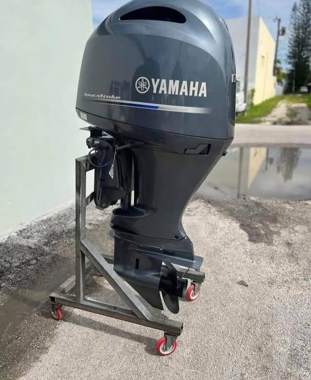 Yamaha F175LA 175HP outboard for sale - Image 5