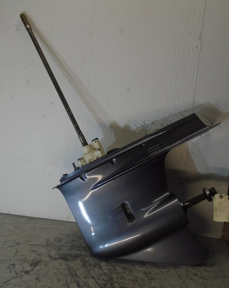 Used Yamaha 4 Stroke 200-225hp Lower Unit