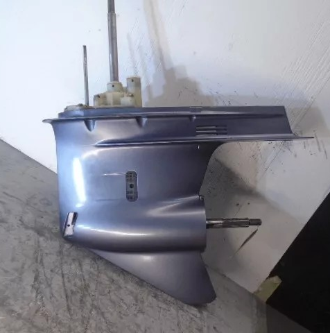 Used Yamaha F200-F225-F250-F300 Lower Unit - Image 3