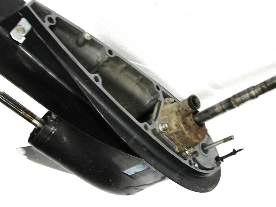 Used and New 2007 Suzuki 225HP Lower Unit - Image 13